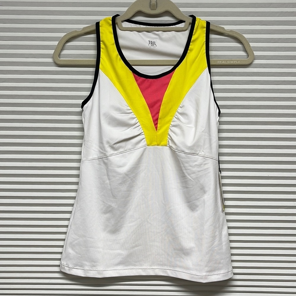 Tail NWT White Scoop Neck Athletic Tennis Tank Top Size XS